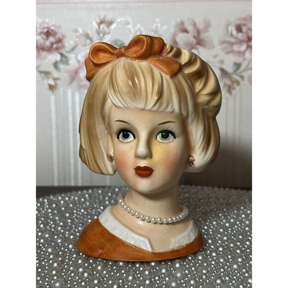 VINTAGE RELPO TEEN 2011 LADY HEAD VASE, Orange - Picture 1 of 9